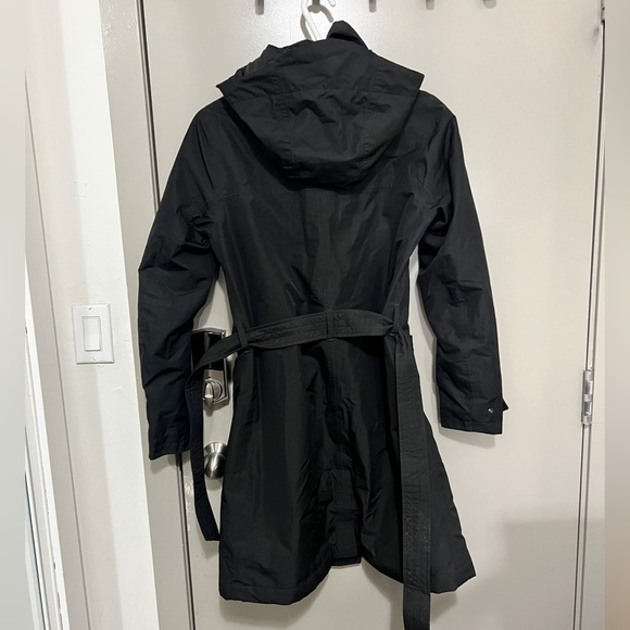 Helly Hansen rain coat size M - Picture 2 of 3